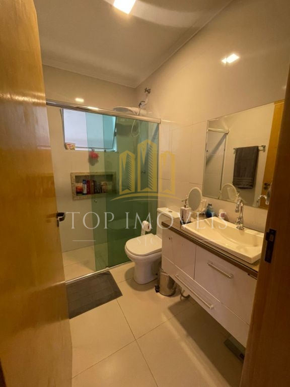 Linda Casa à Venda no Vista Verde Qualidade de Vida com Conforto e Sustentabilidade! Apresentamos essa maravilhosa casa no bairro Vista Verde, perfeita para quem busca bem-estar, lazer e economia em…