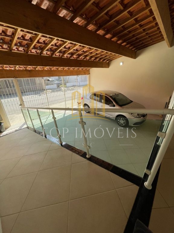Linda Casa à Venda no Vista Verde Qualidade de Vida com Conforto e Sustentabilidade! Apresentamos essa maravilhosa casa no bairro Vista Verde, perfeita para quem busca bem-estar, lazer e economia em…