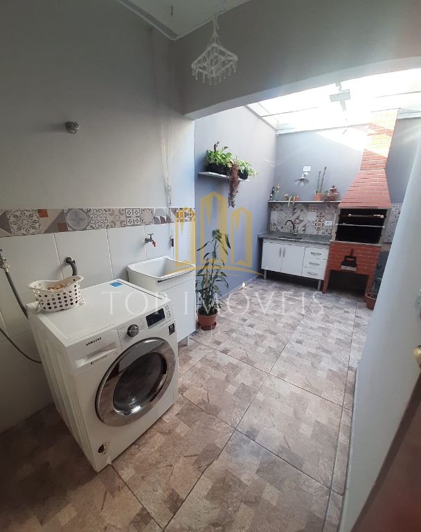 Casa sobrado em condomínio fechado – jacareí 3 quartos com s