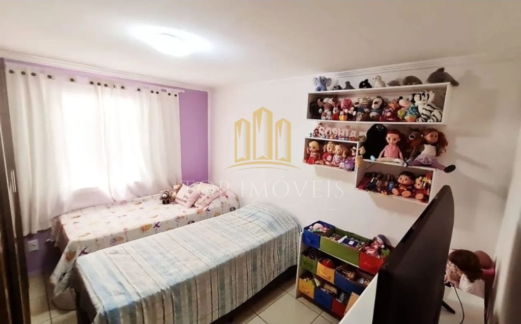 Casa três dormitórios zona mixta na av iguape oportunidade!