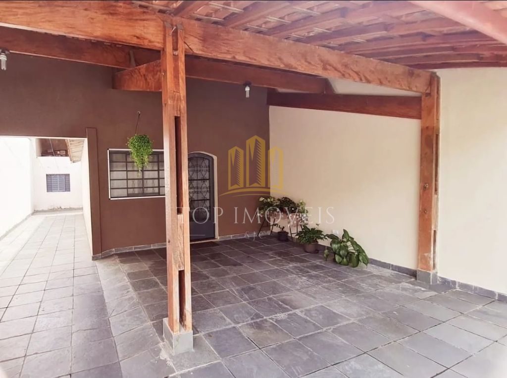 Casa três dormitórios zona mixta na av iguape oportunidade!