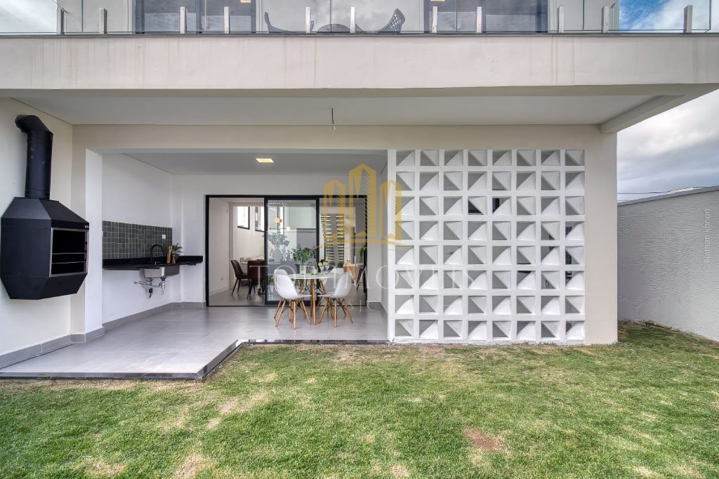 Sua nova vida de alto padrão no Vereda dos Campos! Imagine morar em uma casa impressionante, com arquitetura moderna, acabamentos sofisticados e espaços planejados para oferecer o máximo de…