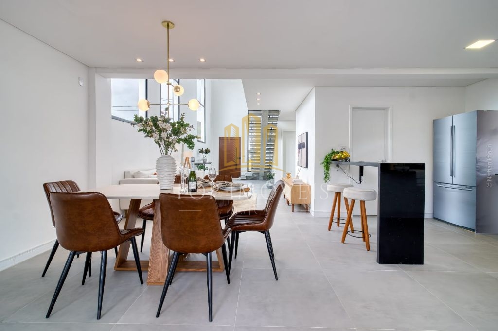 Sua nova vida de alto padrão no Vereda dos Campos! Imagine morar em uma casa impressionante, com arquitetura moderna, acabamentos sofisticados e espaços planejados para oferecer o máximo de…