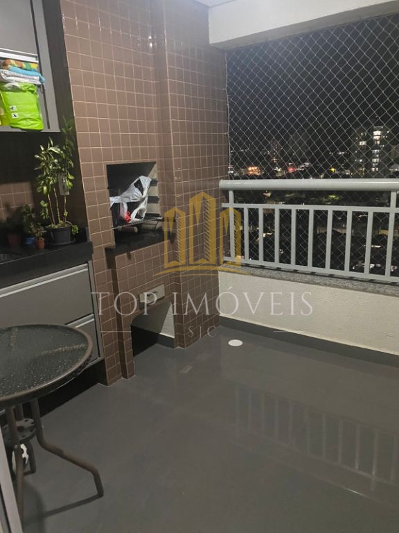 Seu novo lar dos sonhos está aqui Edifício New Park! Prepare-se para se encantar com este lindo apartamento que reúne conforto, modernidade e uma localização privilegiada.