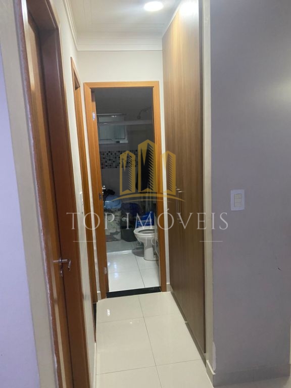 Seu novo lar dos sonhos está aqui Edifício New Park! Prepare-se para se encantar com este lindo apartamento que reúne conforto, modernidade e uma localização privilegiada.