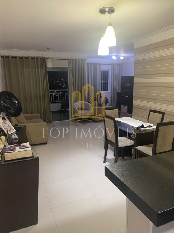 Seu novo lar dos sonhos está aqui Edifício New Park! Prepare-se para se encantar com este lindo apartamento que reúne conforto, modernidade e uma localização privilegiada.