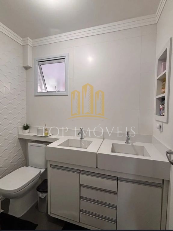 Oportunidade na Vila Ema! Charmoso Apartamento de 3 Dormitórios Se você busca conforto, praticidade e uma localização privilegiada, este é o imóvel ideal para você!