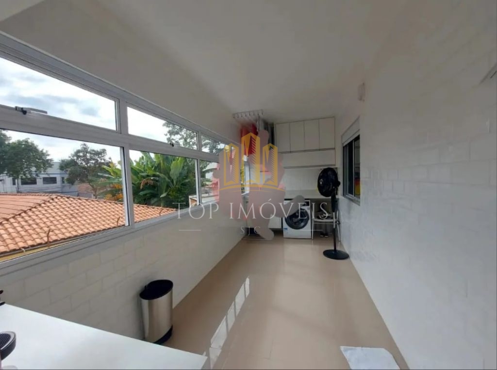 Oportunidade na Vila Ema! Charmoso Apartamento de 3 Dormitórios Se você busca conforto, praticidade e uma localização privilegiada, este é o imóvel ideal para você!