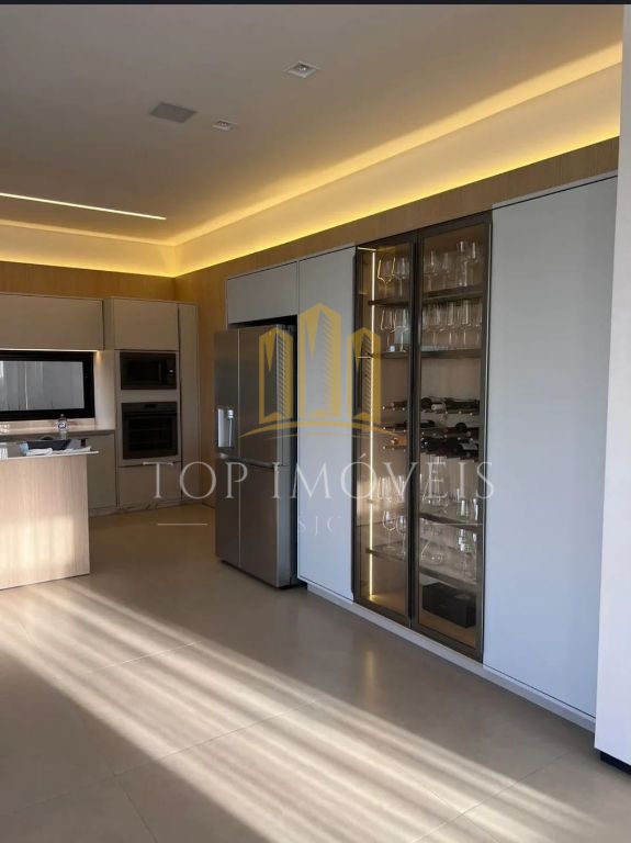 Alphaville 1 Sobrado com vista definitiva Sobrado de Alto Padrão com Vista Definitiva em Condomínio Exclusivo
