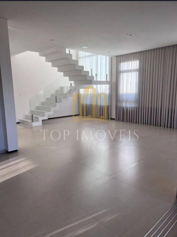 Alphaville 1 Sobrado com vista definitiva Sobrado de Alto Padrão com Vista Definitiva em Condomínio Exclusivo