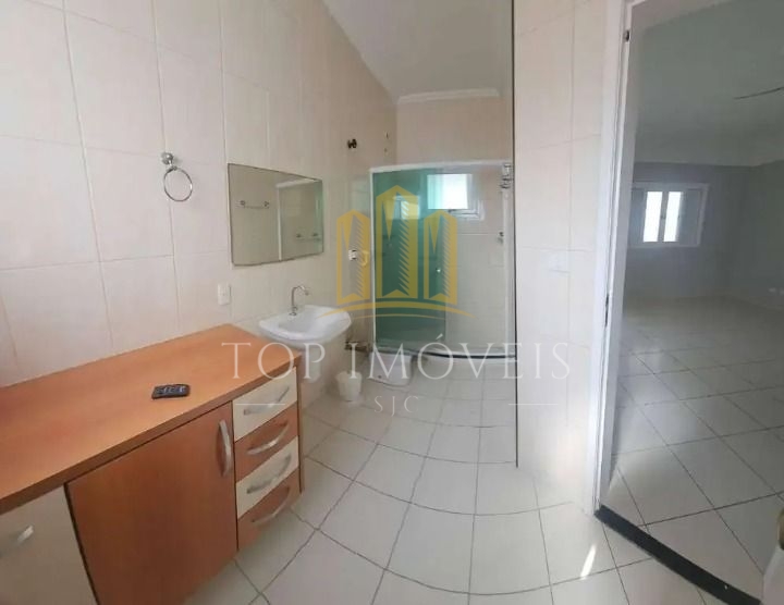 Maravilhosa casa três dormitórios suítes com sacadas ambient