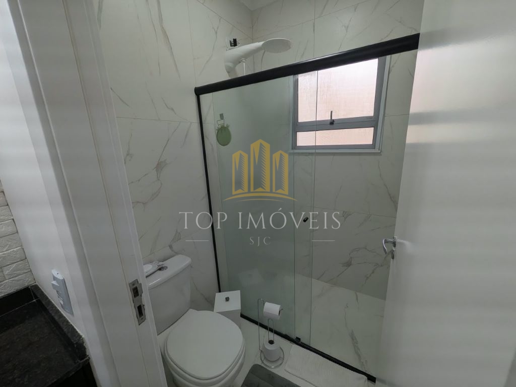 Casa em condomínio em caçapava porteira fechada!