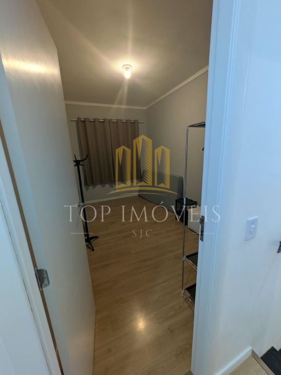 Casa em condomínio em caçapava porteira fechada!