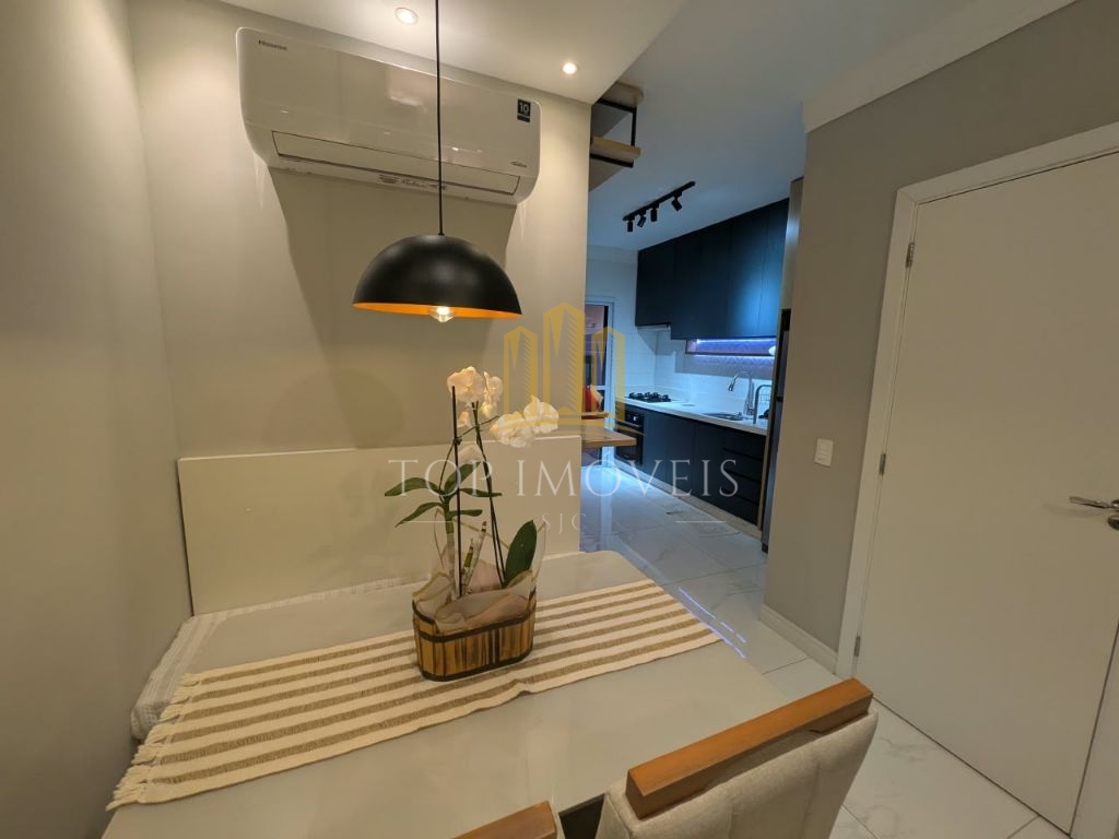 Casa em condomínio em caçapava porteira fechada!