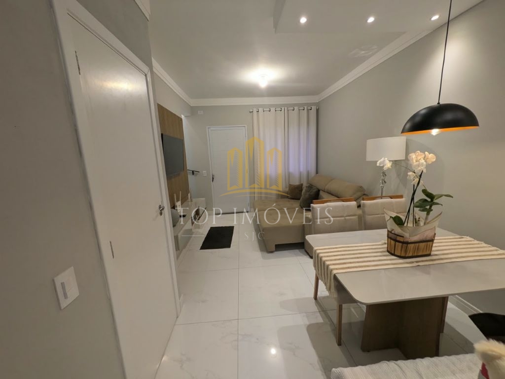 Casa em condomínio em caçapava porteira fechada!