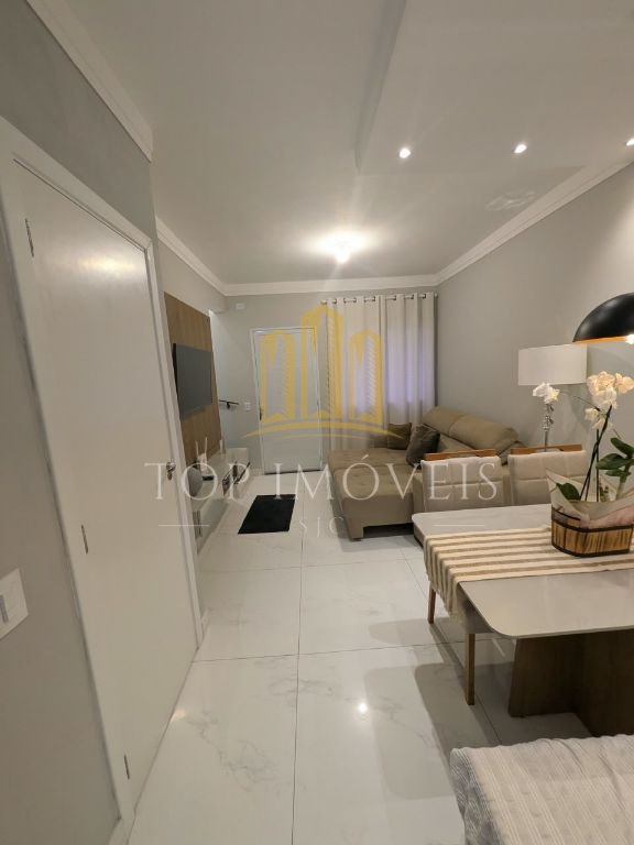 Casa em condomínio em caçapava porteira fechada!