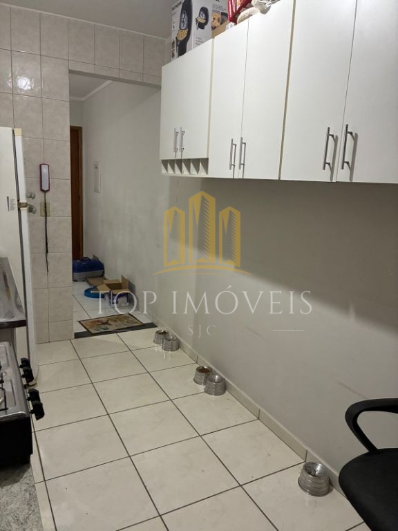 Lindo apartamento dois dormitórios no monte castelo