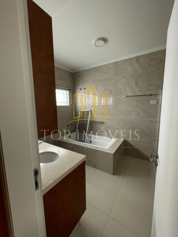Sobrado Alto Padrão 4 Dormitórios - Jardim Coleginho - Jacareí