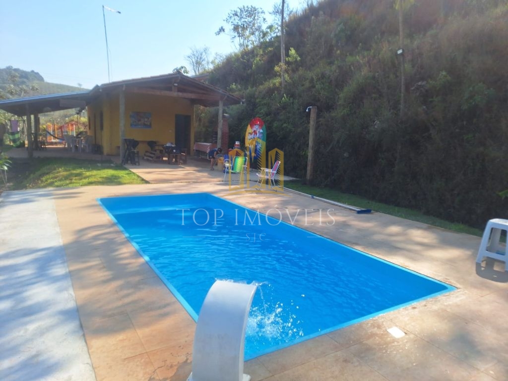 Linda chacara com piscina espaço gourmet no buquirinha 2