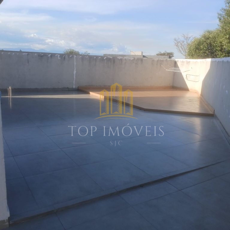 Sobrado Terras do Vale 2 Dormitórios Terreno de Esquina 302m²