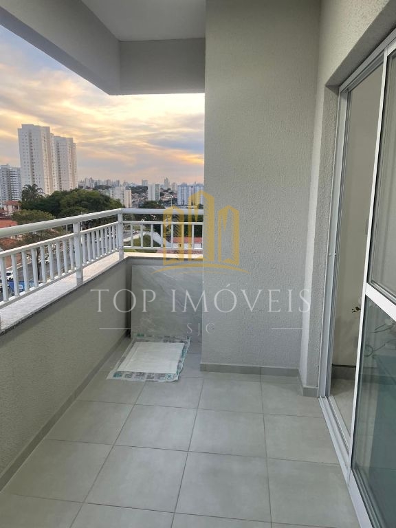 Maravilhoso apartamento dois dormitórios suíte varanda gourm