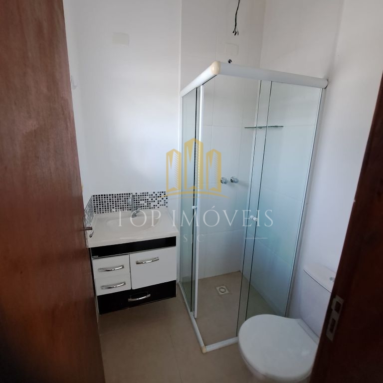 Linda casa dois dormitórios Súite em Vilagio no chacaras São José