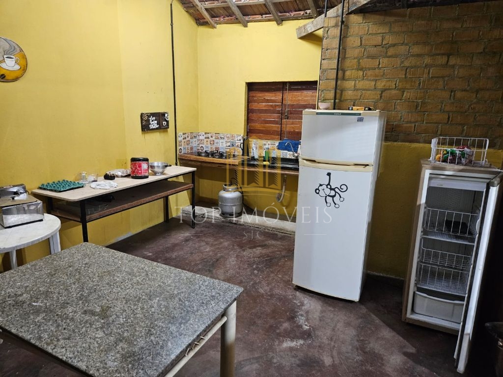 Belissima Chacara jardim Boa Vista 3 Dormitórios, Piscina, Lago Ideal para Moradia ou Locação