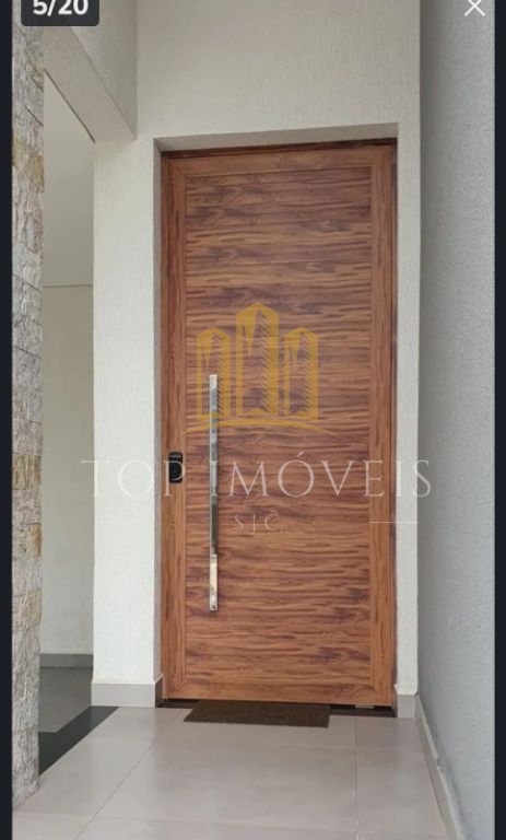 Maravilhosa casa três dormitórios suíte com closet piscina á