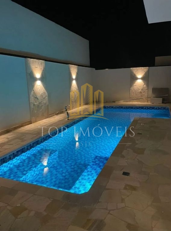 Maravilhosa casa três dormitórios Suíte com closet piscina área gourmet no condomínio Santa Monica