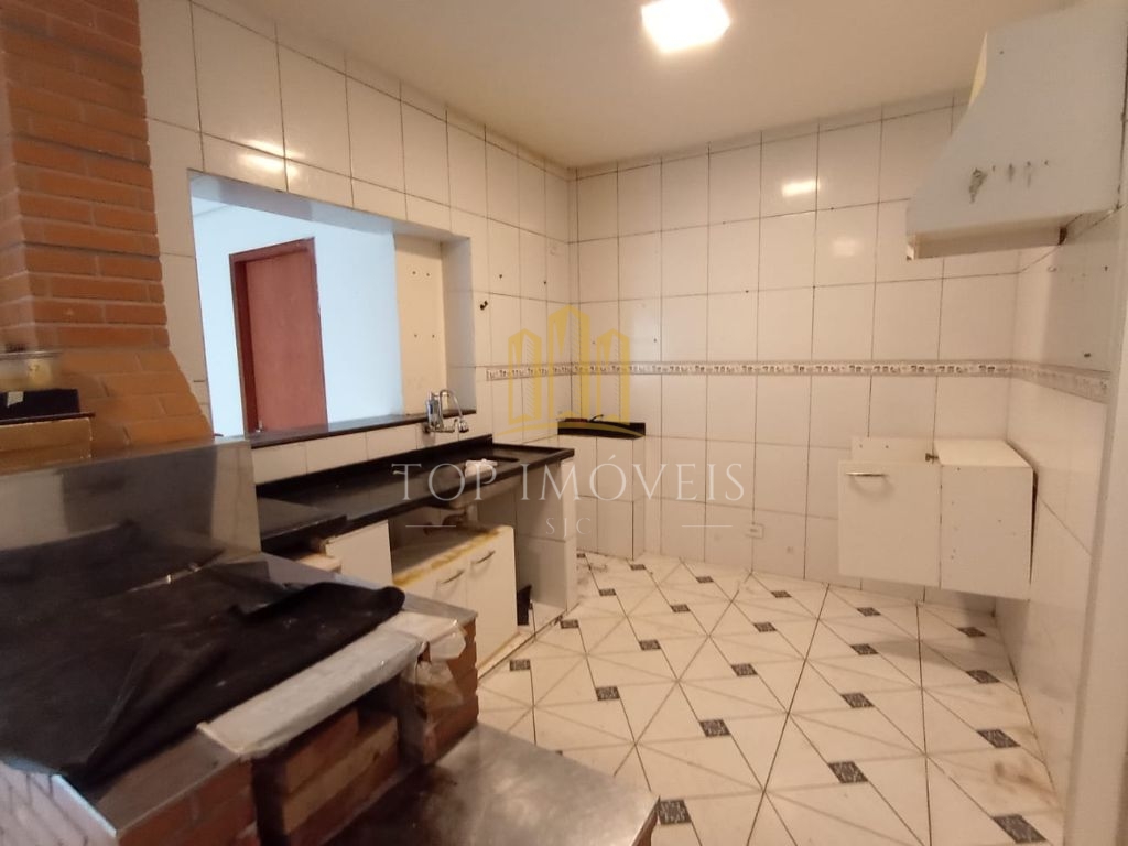 Belissima Casa Galo Branco 405m² Construção Aptidão Residencial e Comercial