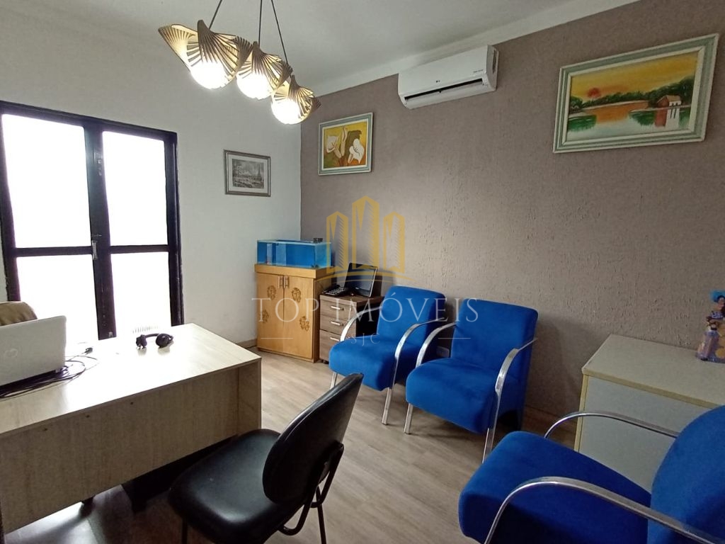 Belissima Casa Galo Branco 405m² Construção Aptidão Residencial e Comercial