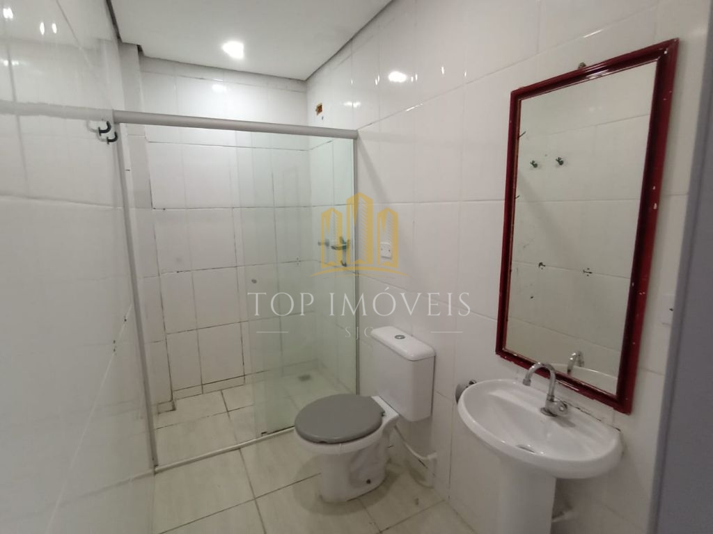 Belissima casa galo branco 405m² construção aptidão residenc