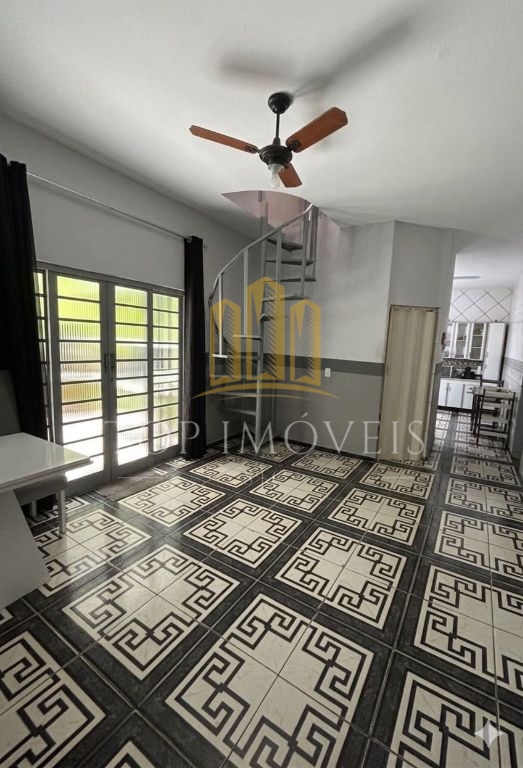 Oportunidade Casa com Estrutura Comercial e Churrasqueira Espaço, Conforto e Versatilidade! - foto 24