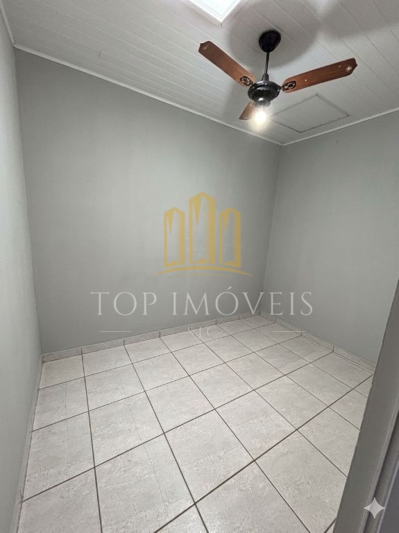 Oportunidade Casa com Estrutura Comercial e Churrasqueira Espaço, Conforto e Versatilidade! - foto 37
