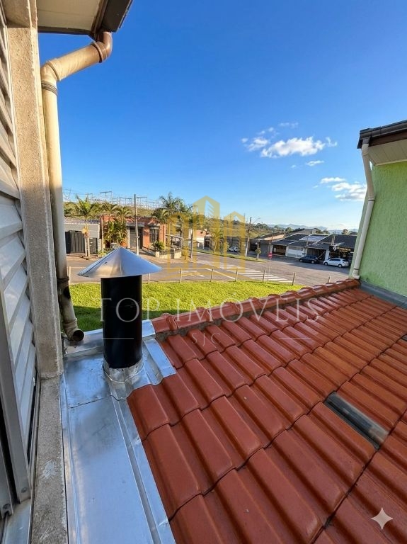 Oportunidade Casa com Estrutura Comercial e Churrasqueira Espaço, Conforto e Versatilidade! - foto 35