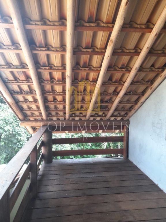 Chacara em condomínio juca de carvalho 2 suítes pomar lago