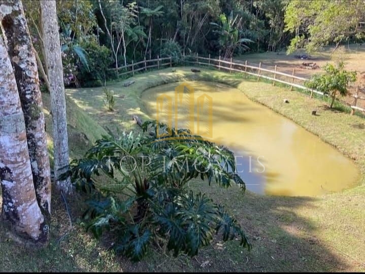 Chacara em Condomínio Juca de Carvalho 2 Suítes Pomar Lago