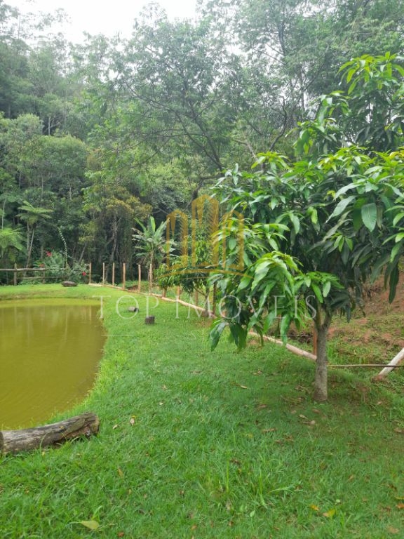 Chacara em Condomínio Juca de Carvalho 2 Suítes Pomar Lago