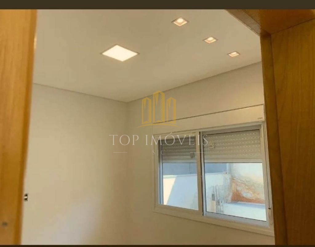 Casa maravilhosa três dormitórios suíte em condomínio fechado com lazer