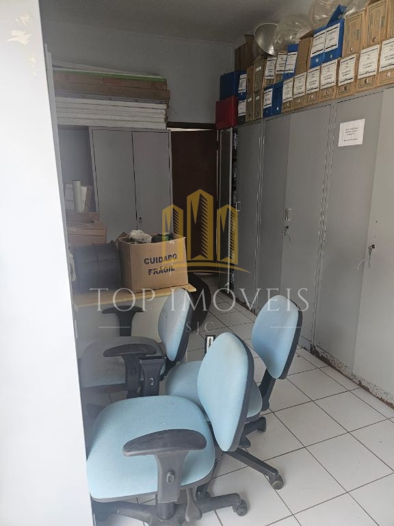 Magnifica casa comercial cinco salas copa e banheiros no mel