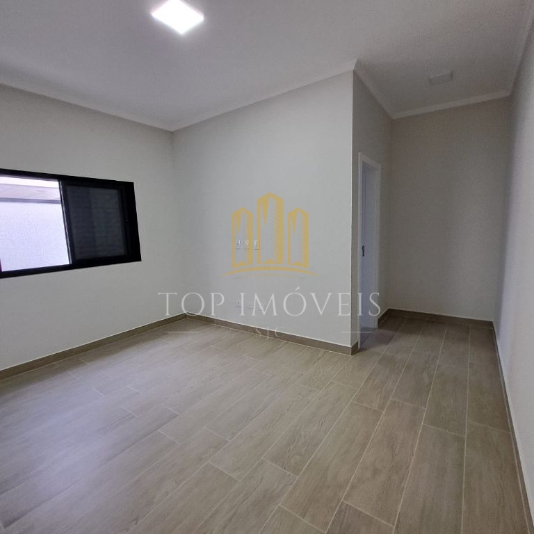 Casa Nova alto padrão no Condomínio Ouroville Pronta para Morar!