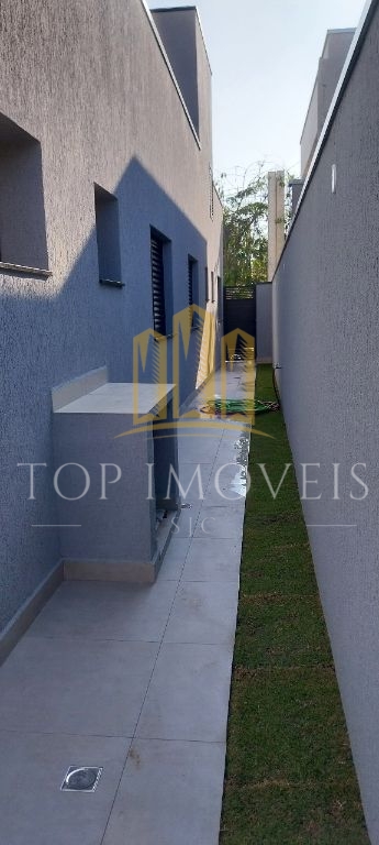Casa nova alto padrão no condomínio ouroville – pronta para 
