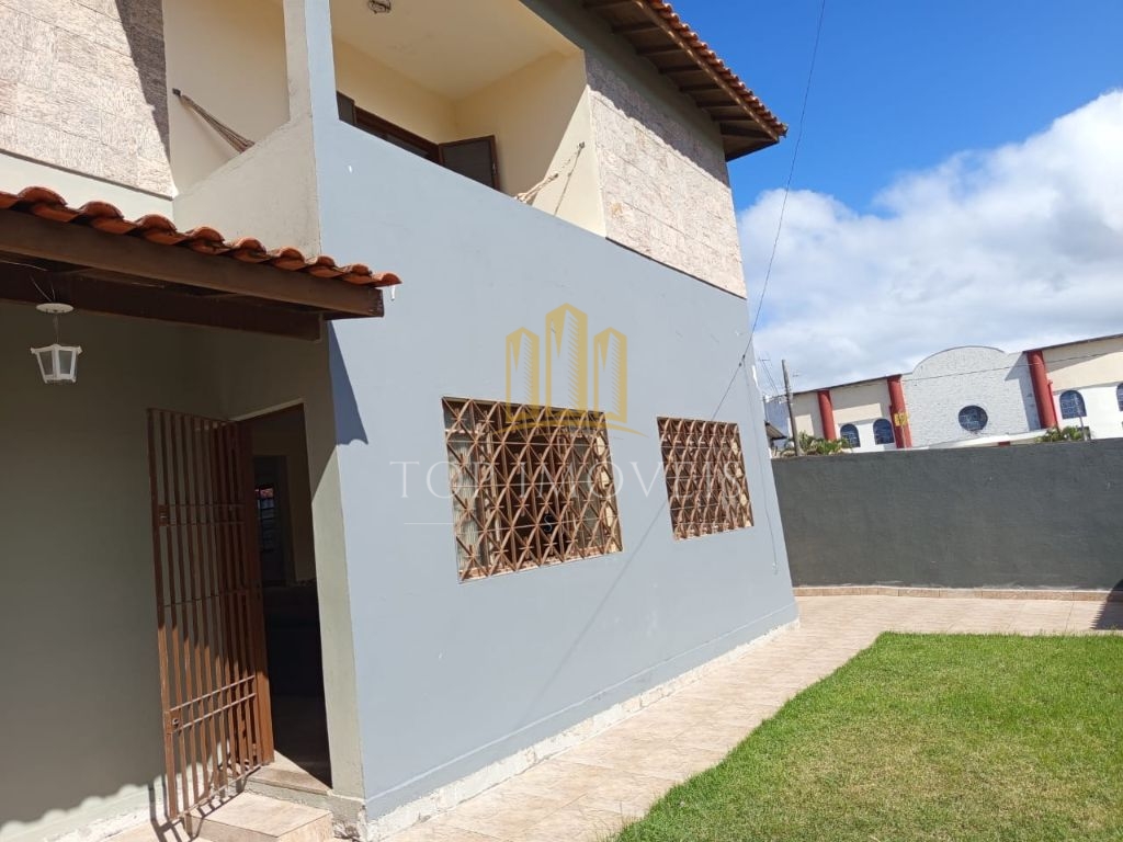 Sobrado Ótimo Acabamento 3 Dormitórios 1 Suíte Indaía 700 metros da Praia Próximo a Catedral
