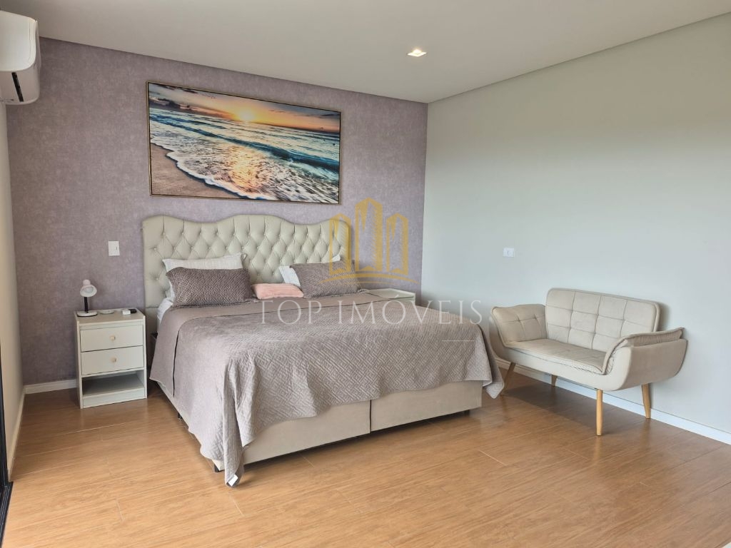 Casa alto padrão com piscina aquecida no condomínio cyrela taubaté!