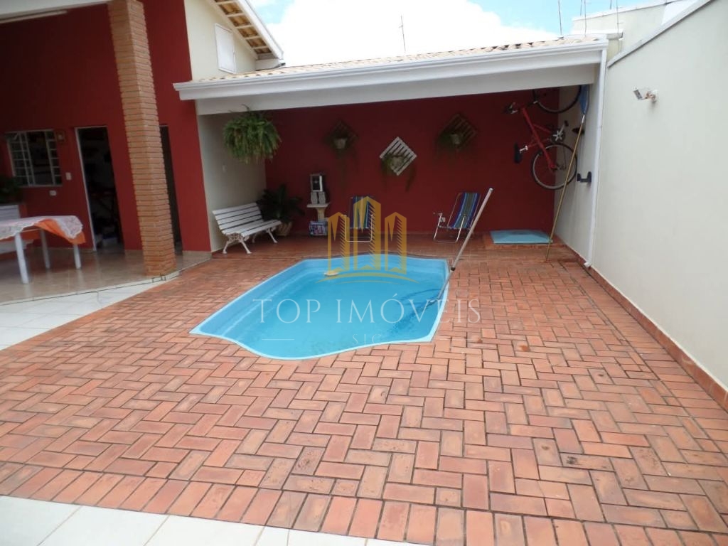 Excelente casa de 3 quartos sendo 1 suíte - piscina - novo h