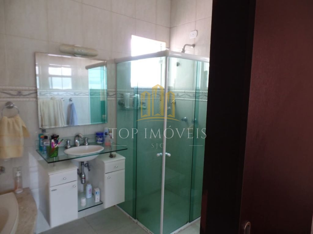 Excelente casa de 3 quartos sendo 1 suíte - piscina - novo h