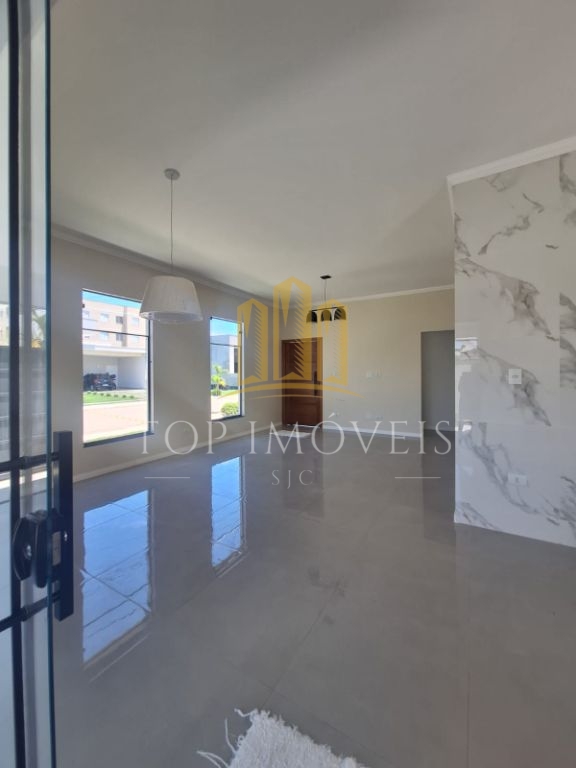 Linda casa com Piscina no Alphaville - Taubaté