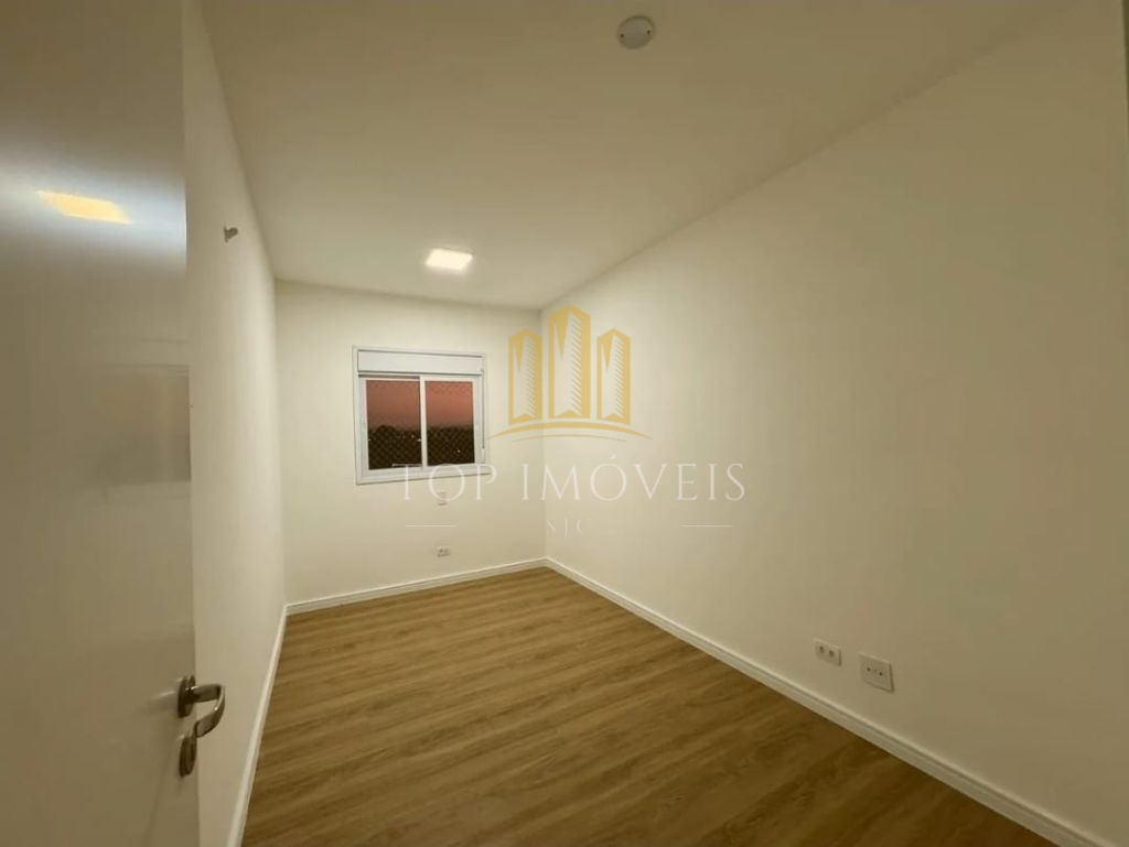 Maravilhoso apartamento dois dormitórios suíte varanda gourm