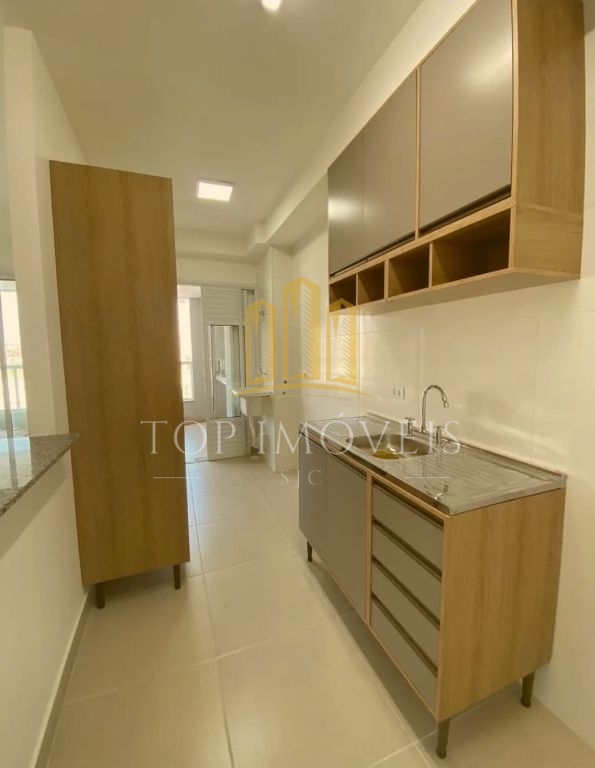 Maravilhoso apartamento dois dormitórios suíte varanda gourm