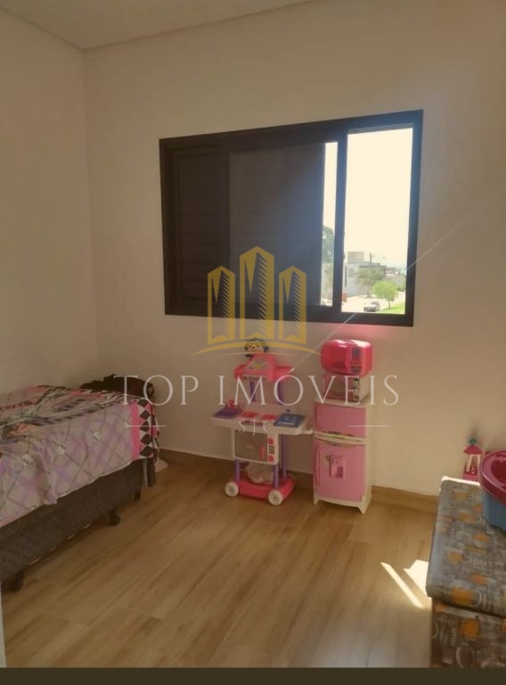 Maravilhosa casa quatro dormitórios suíte closet espaço gour